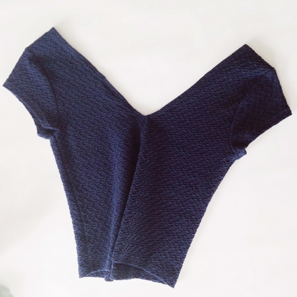 Shirt - Picture 3 of 3